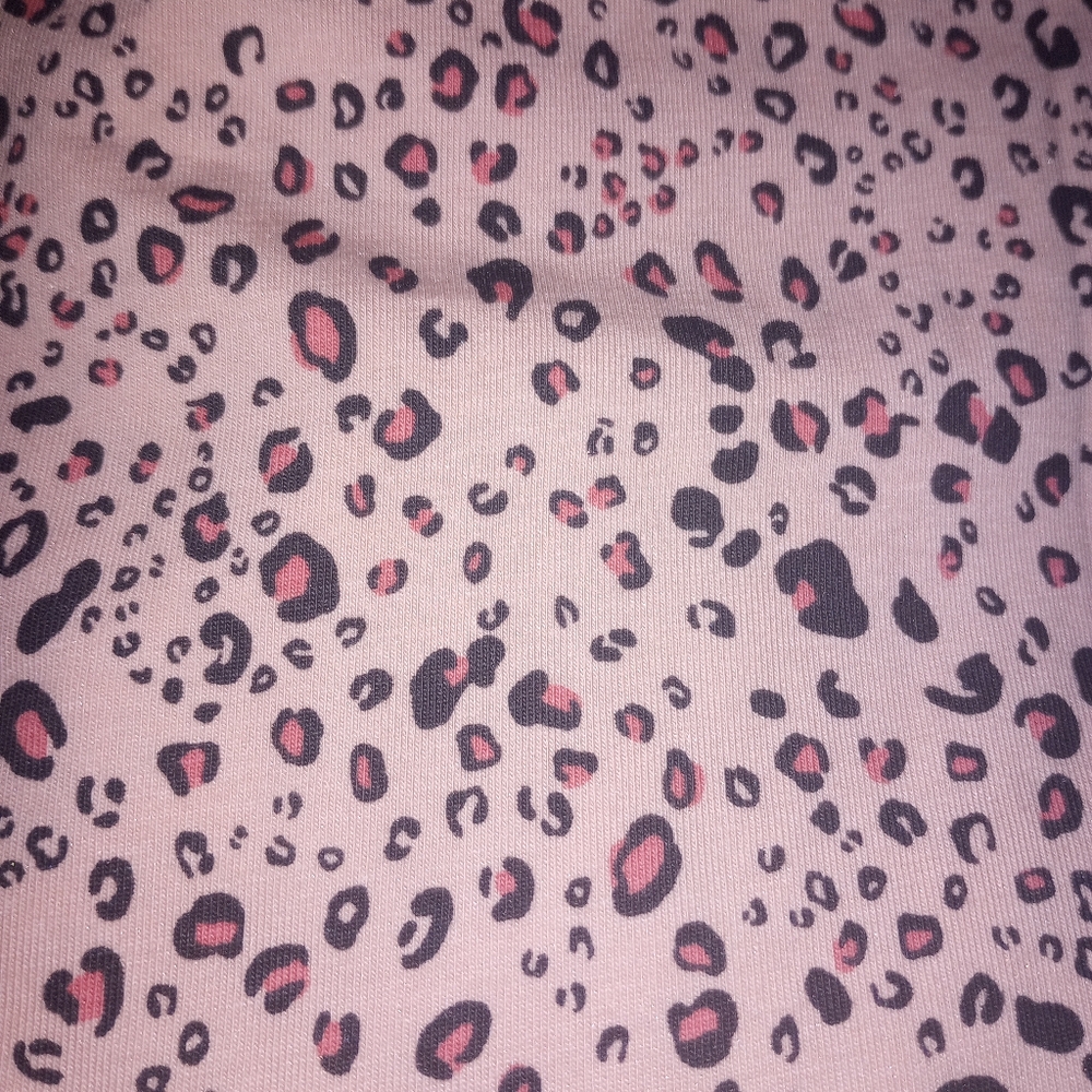 Amazon Essentials Light Pink Leopard Print Knit J… - image 5